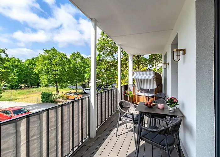 Sonnenschein Im Ostseebad * Sellin (Rugen)